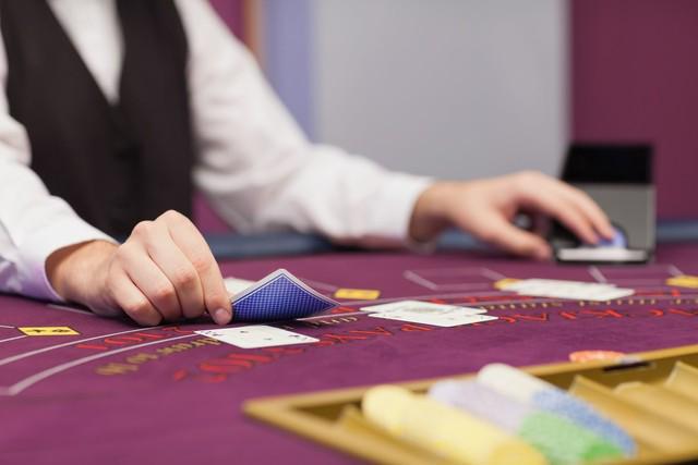 赚不赔的不是庄家而是扑克牌厂家瓦力棋牌试玩原来澳门赌场真正稳(图2)
